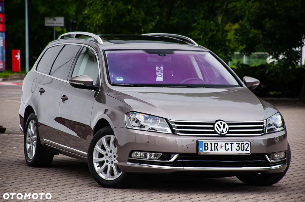 Volkswagen Passat 2.0 TDI DPF Highline DSG - 1