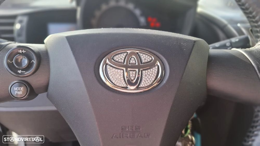 Toyota iQ 1.0 VVT-i - 8
