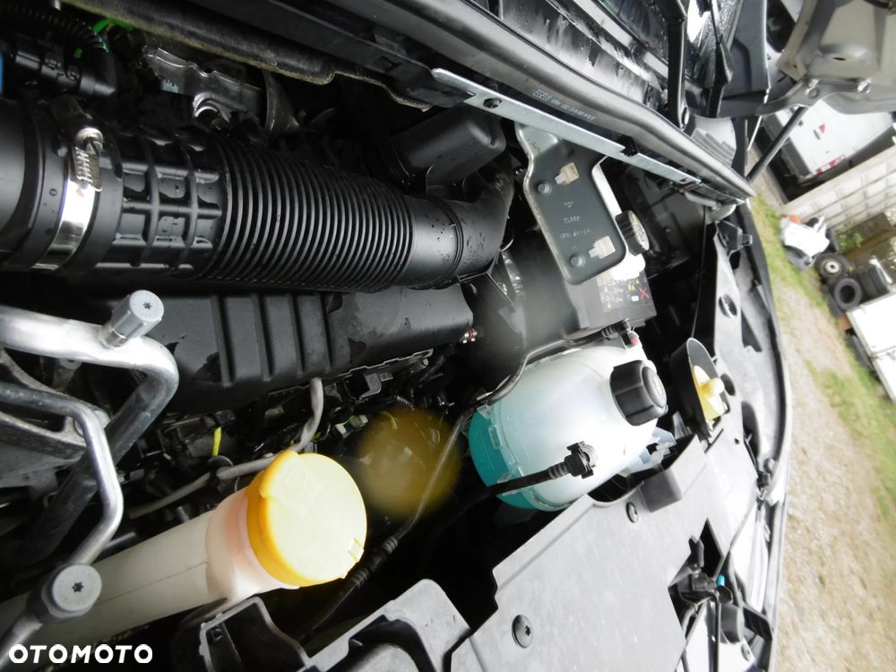 Renault Trafic - 9