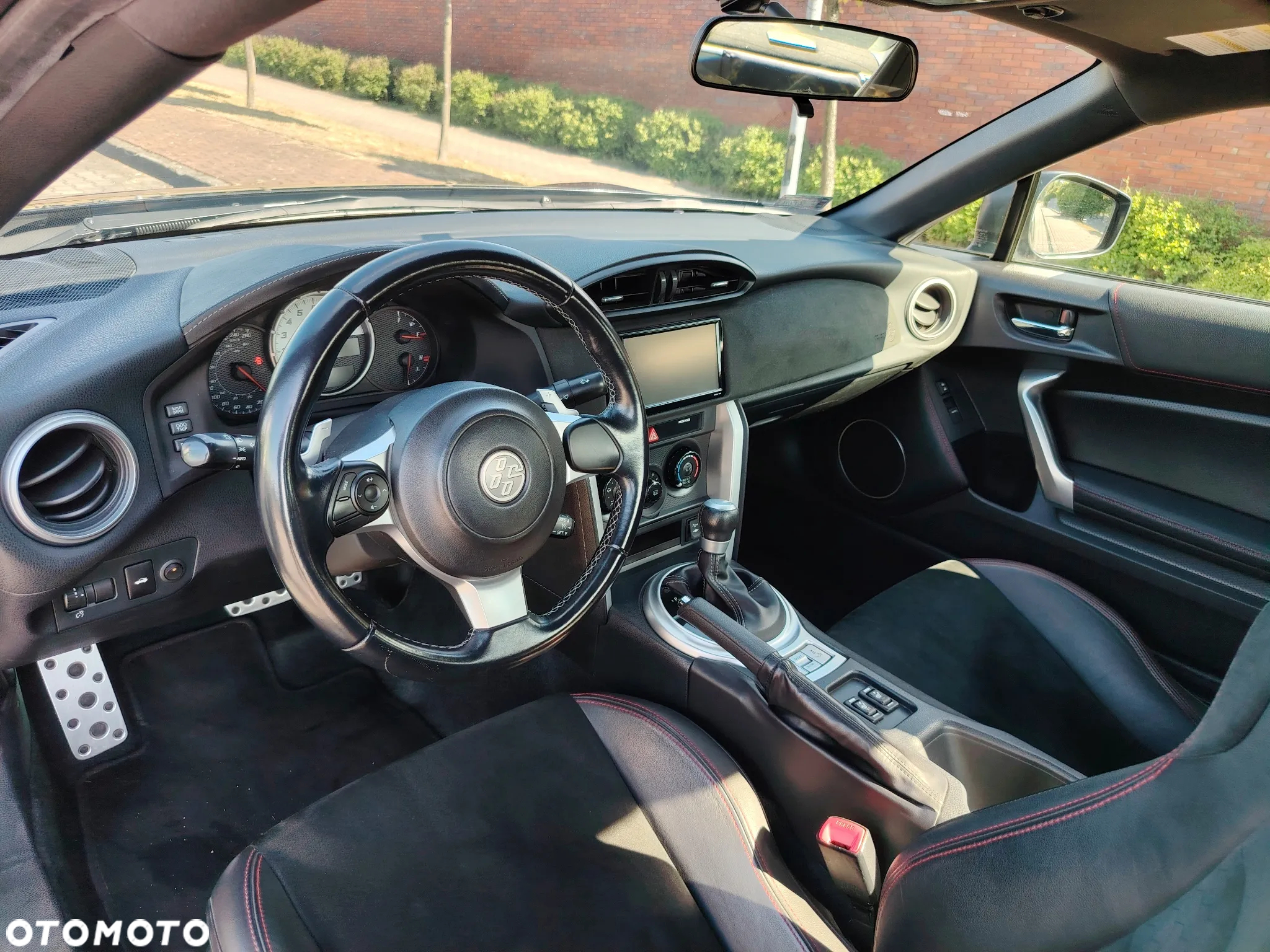 Toyota GT86 2.0 Prestige - 31