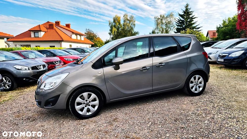 Opel Meriva 1.4 T Cosmo - 23