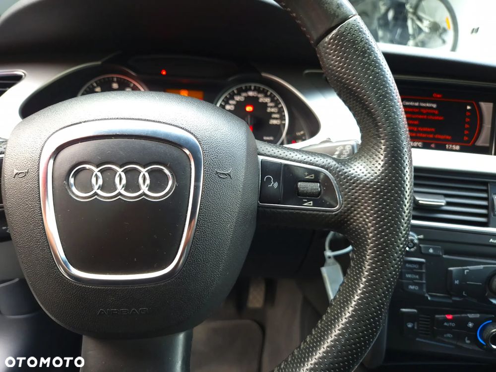 Audi A4 Avant - 22