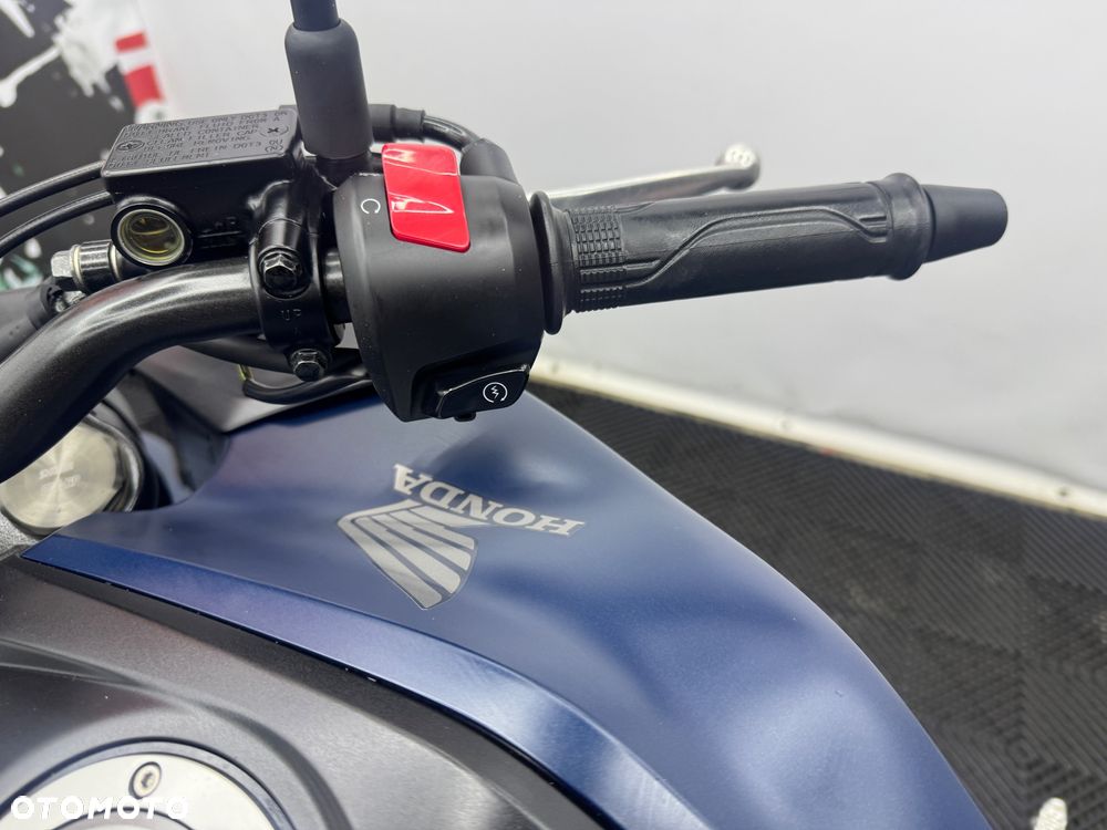 Honda CB - 25