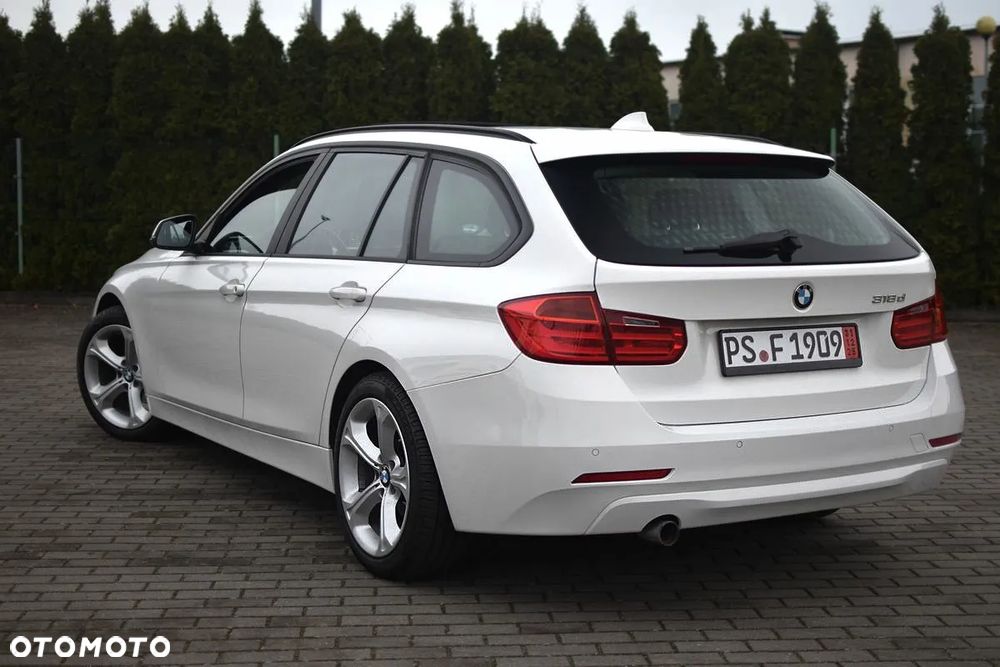 BMW Seria 3 318d DPF - 6