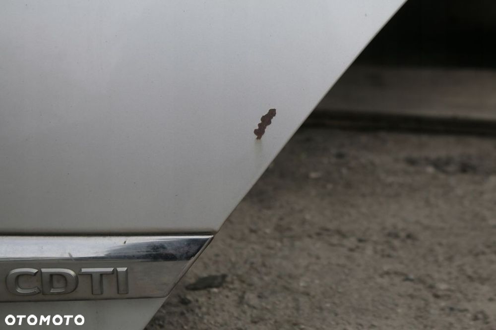 klapa bagażnika Opel Astra H z157 - 4