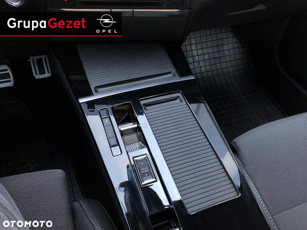 Opel Astra - 16