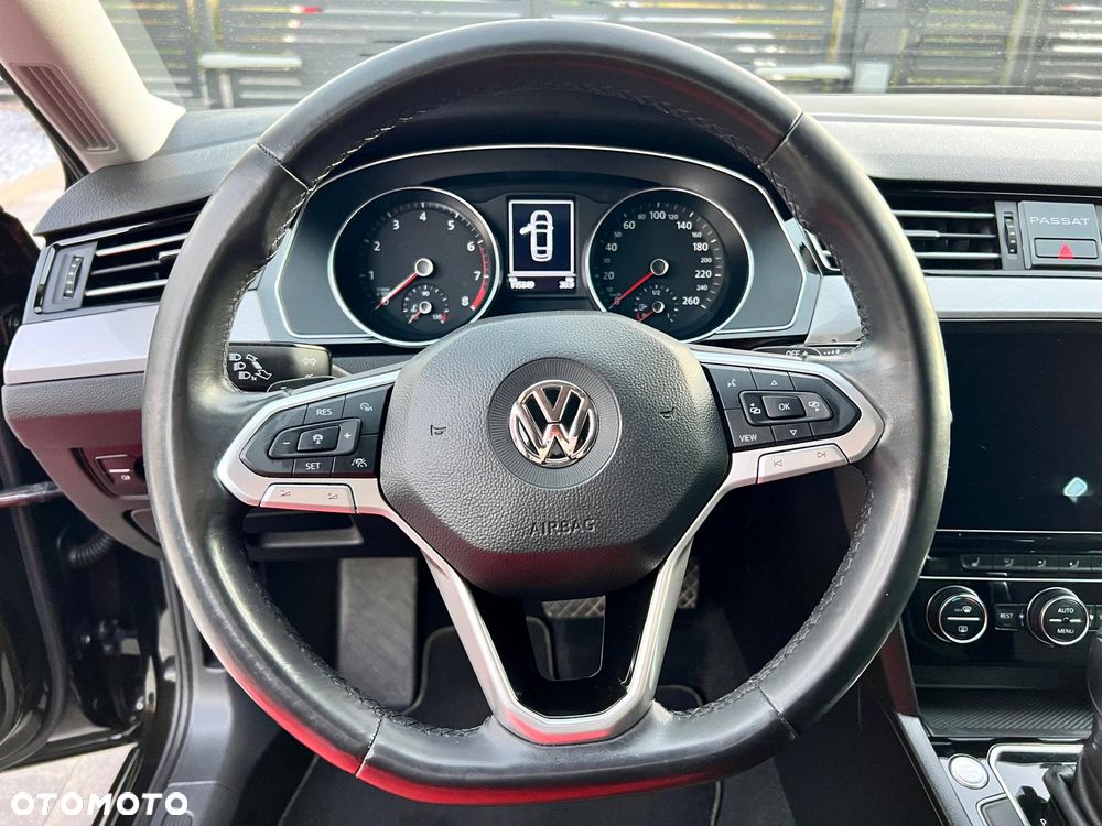 Volkswagen Passat 1.5 TSI EVO Business DSG - 23