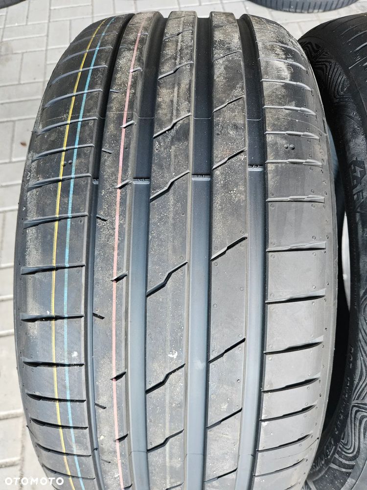2 x Hankook iON Evo  245/40R21 100 Y XL - 2