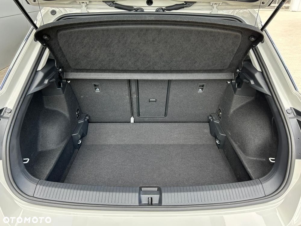 Volkswagen T-Roc 1.5 TSI Life Plus DSG - 11
