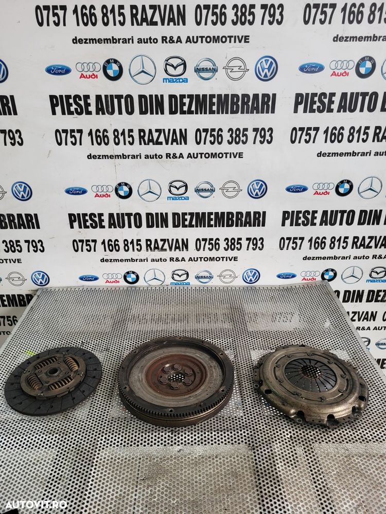 Kit Ambreiaj Volanta Masa Dubla Valeo Vw Seat Skoda 1.9 Tdi BKC BLS BXE Passat An 2004-2005-2006-2007-2008-2009 - 1