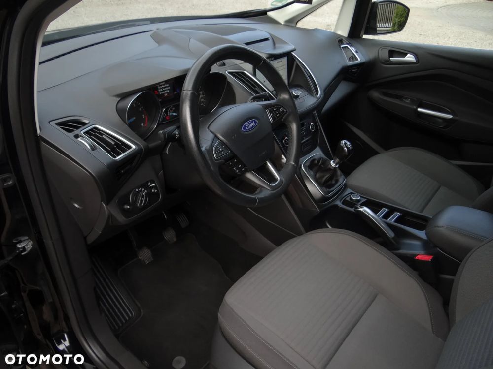 Ford Grand C-MAX 1.5 EcoBoost Start-Stopp-System Titanium - 18