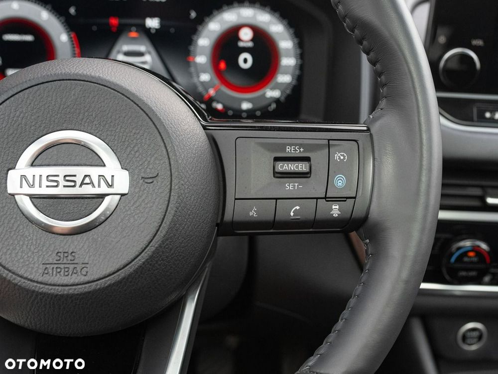 Nissan Qashqai 1.3 DIG-T mHEV Premiere Edition - 15