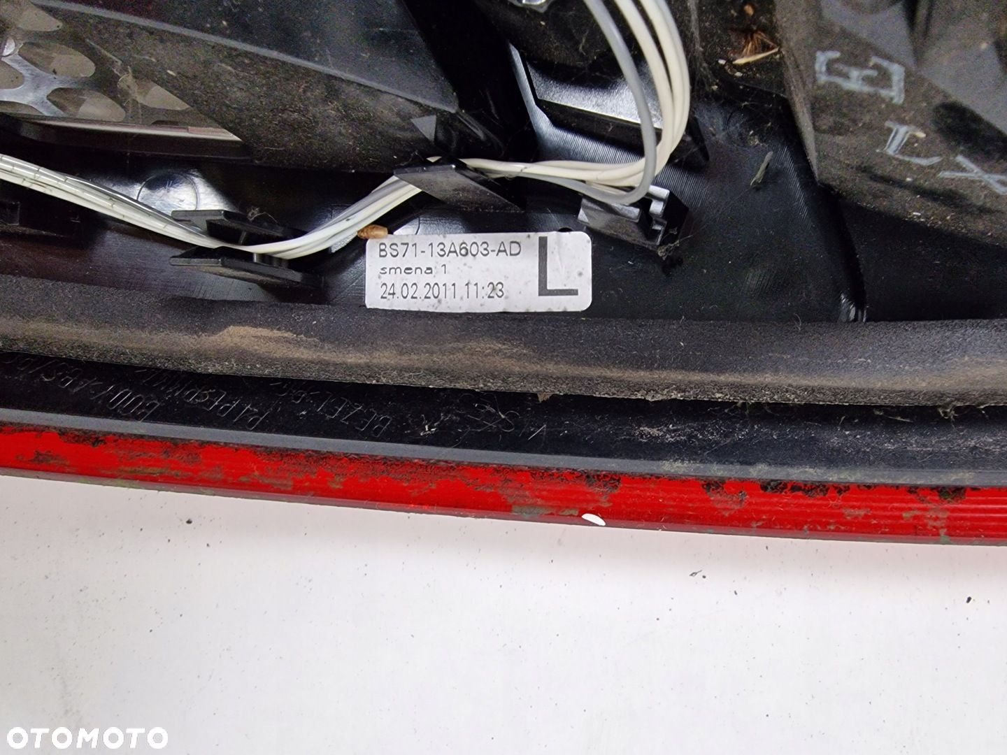 MONDEO MK4 LIFT HB LAMPA LEWA TYLNIA ORG. ŁADNA - 3
