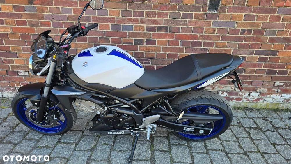 Suzuki SV - 10