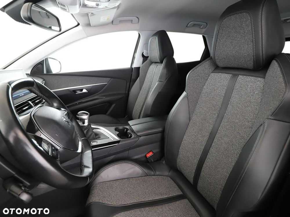 Peugeot 3008 1.5 BlueHDi Allure S&S - 14