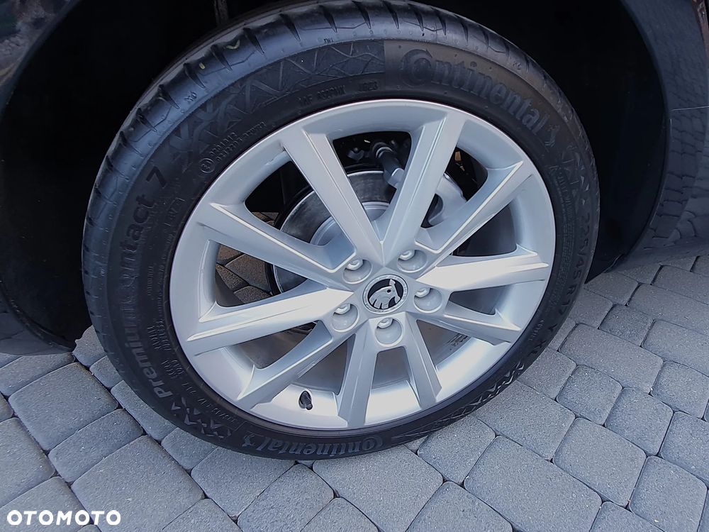 Skoda Octavia 2.0 TDI (Green tec) Joy - 19