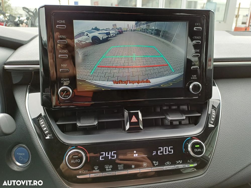 Toyota Corolla 1.8 HSD Eco - 13