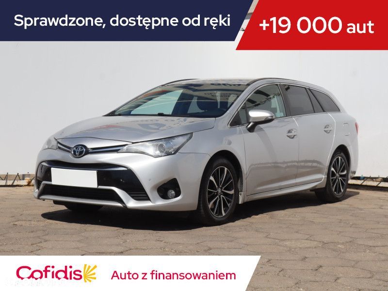 Toyota Avensis - 2