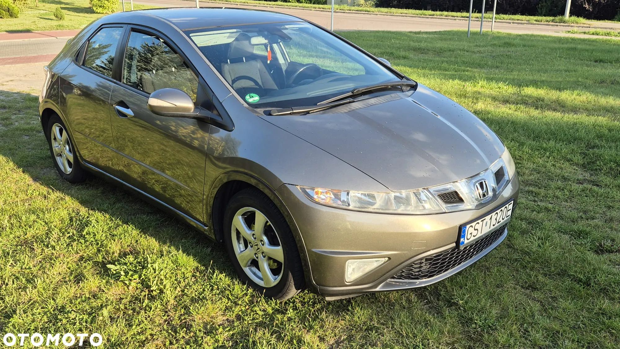 Honda Civic 1.4 i-VTEC - 1