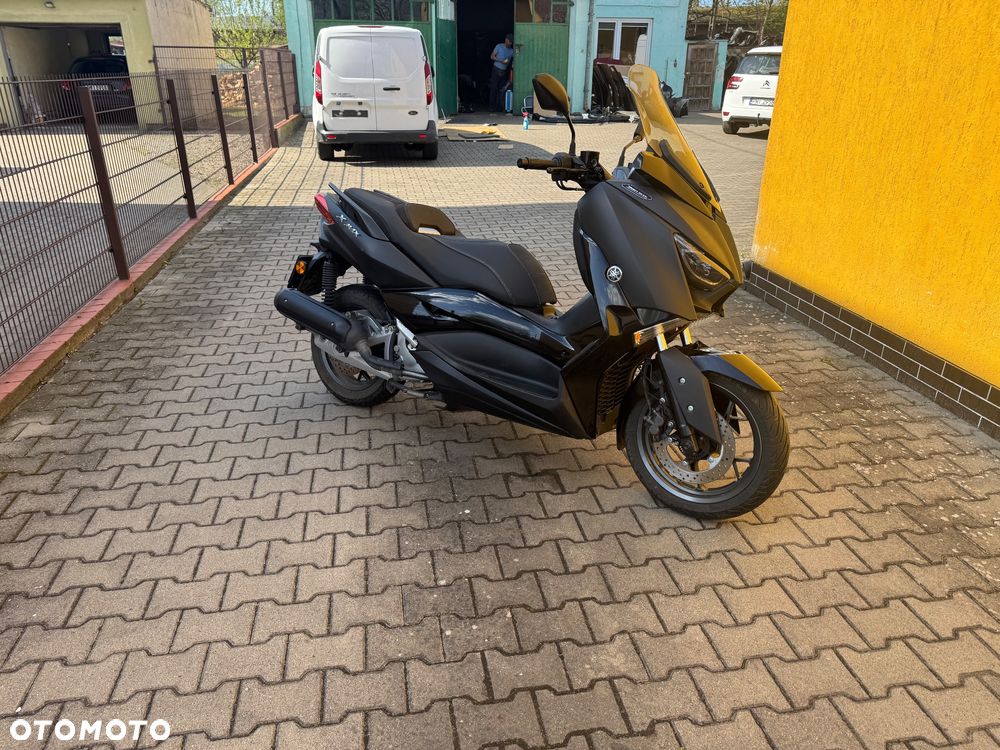 Yamaha X-max - 2