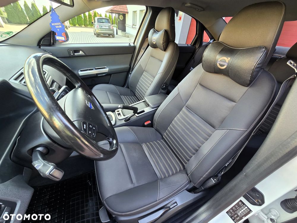 Volvo S40 1.8 Momentum - 22