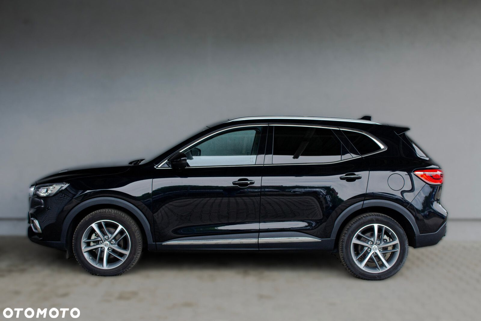 MG HS 1.5 T-GDI Exclusive - 9