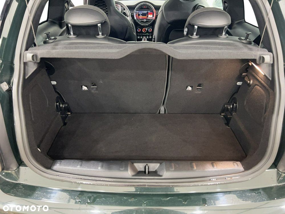 MINI John Cooper Works - 11