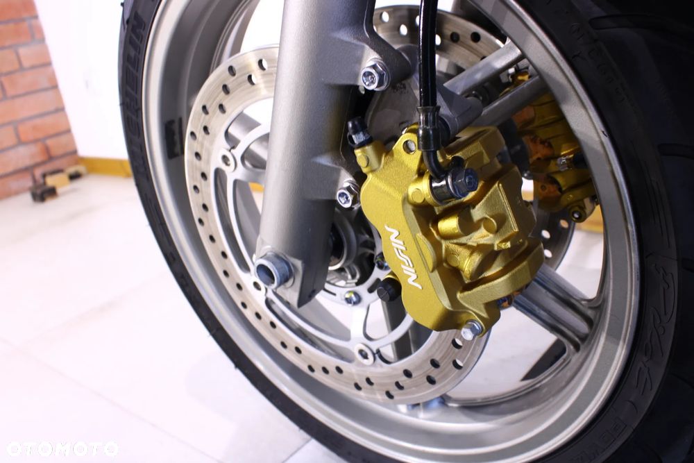 Honda CBF - 26