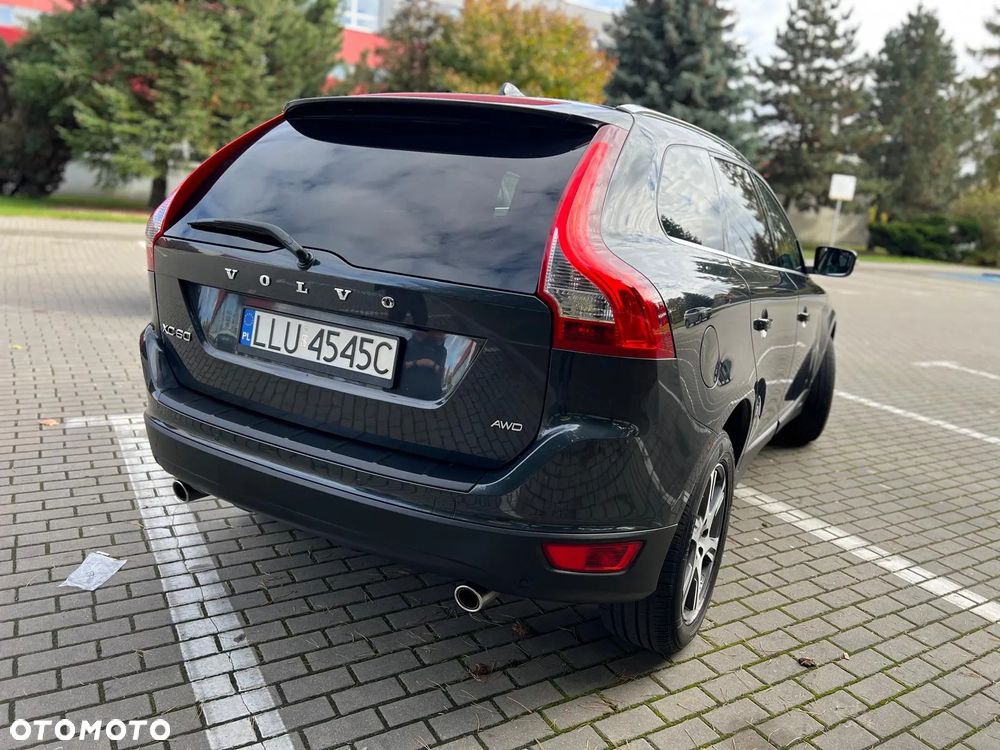 Volvo XC 60 D5 AWD Summum - 4