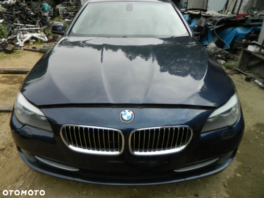 BMW F10 kolor a89 IMPERIALBLAU na części