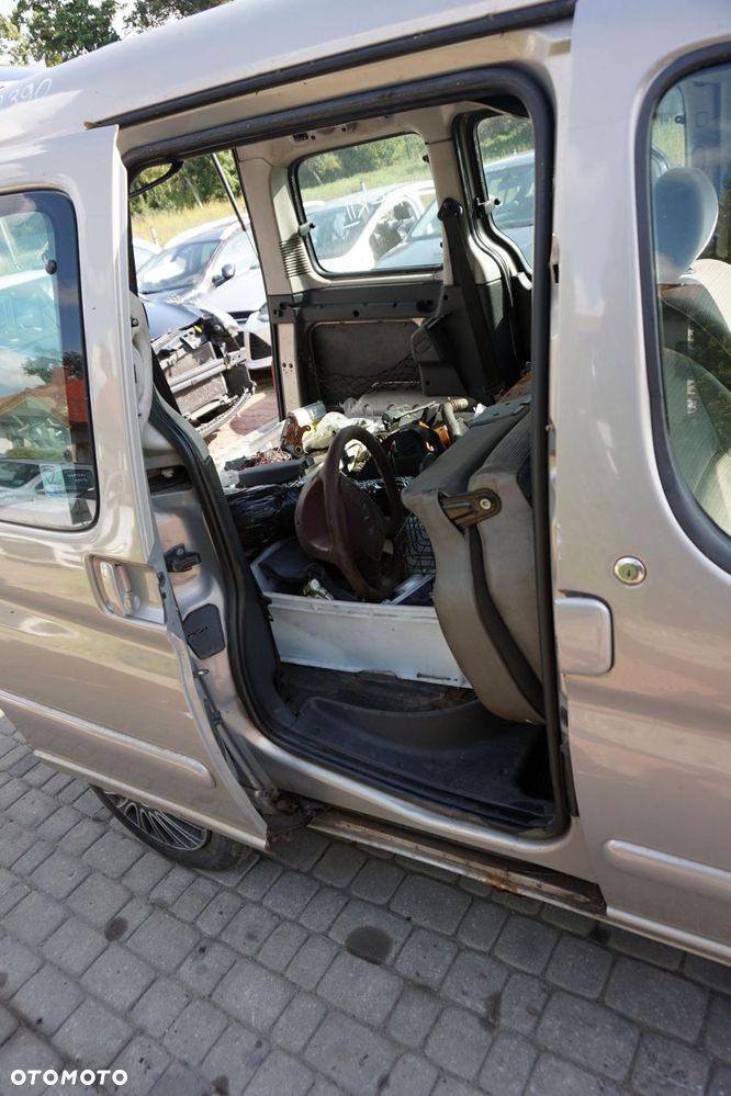 CITROEN BERLINGO I LIFT II M59 2005 KDDC 1.6 HDI DV6ATED4 90KM 20DM83 SREBRNY na części - 13