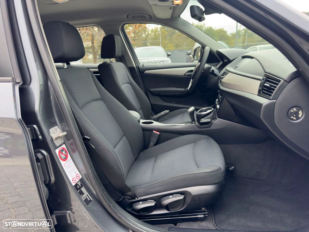 BMW X1 sDrive18d - 24