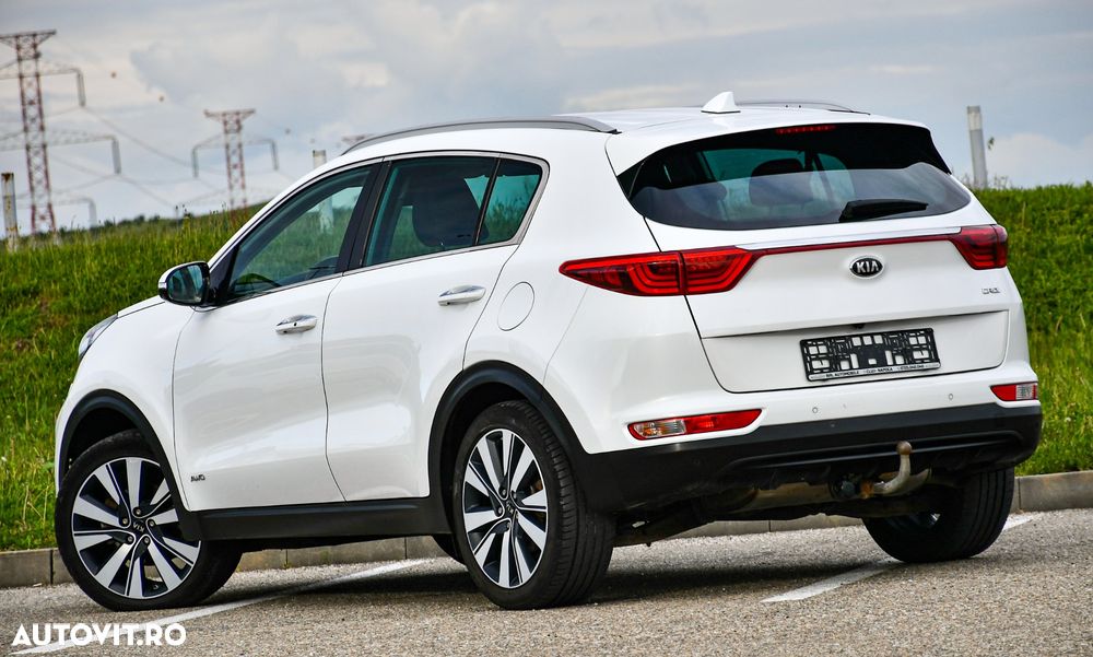 Kia Sportage 2.0 CRDI 4WD Automatik Vision - 13
