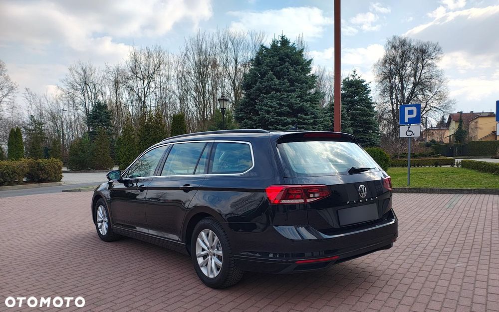 Volkswagen Passat 2.0 TDI EVO Business DSG - 12