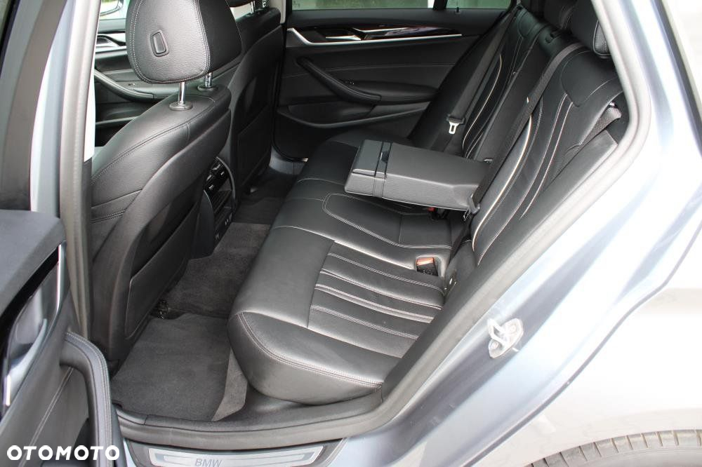 BMW Seria 5 - 10
