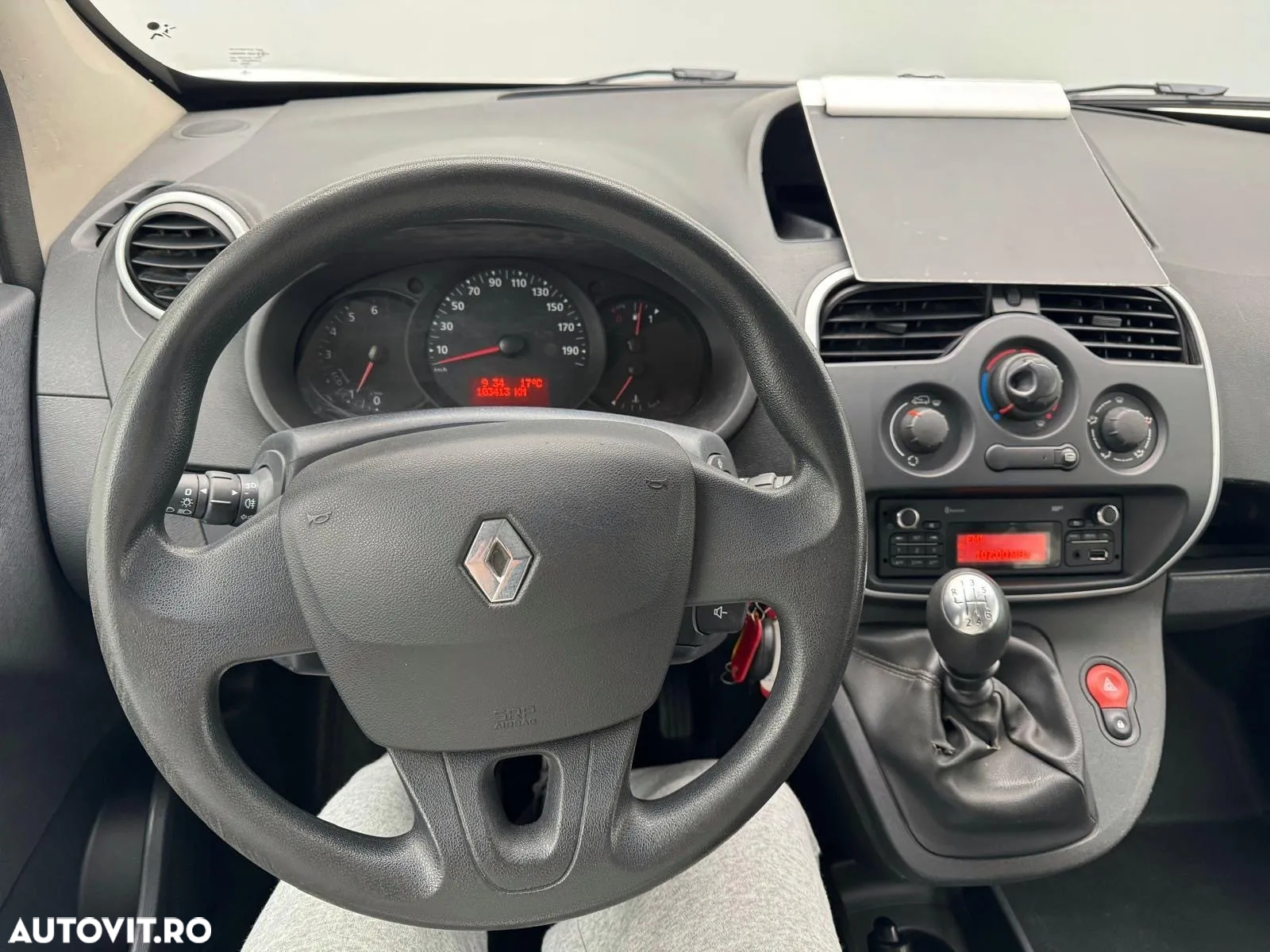 Renault Kangoo 1.5 dCi FAP Expression - 11