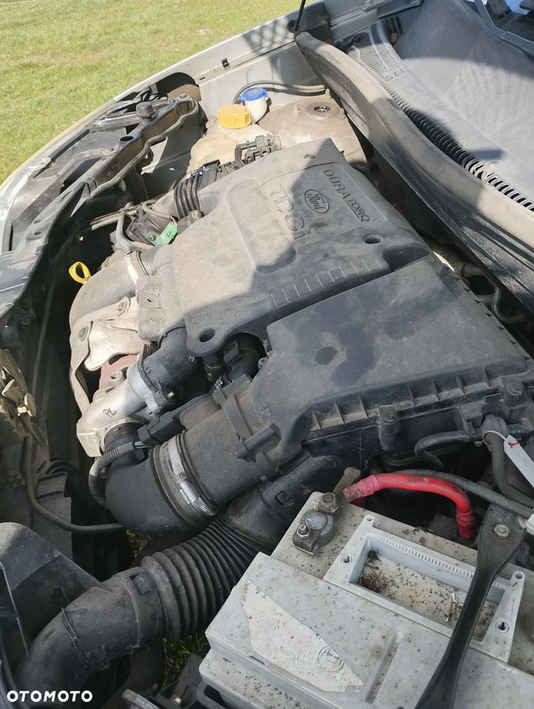 Ford Fusion 1.6 TDCI Trend - 11
