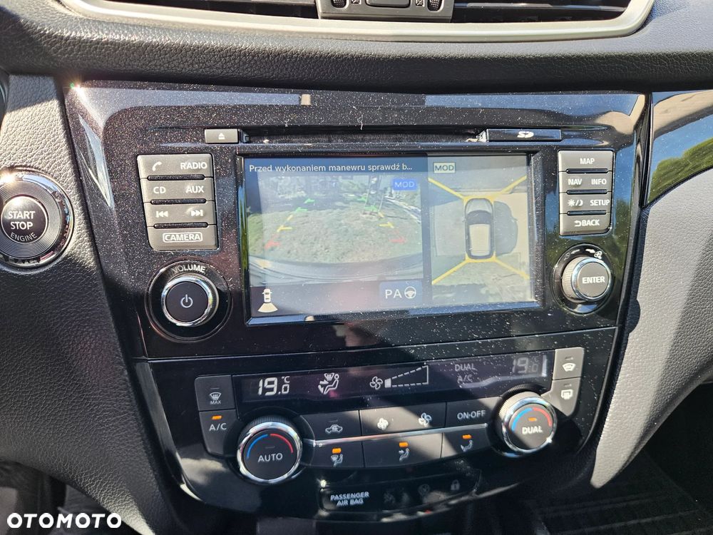 Nissan Qashqai 1.2 DIG-T N-Connecta - 18