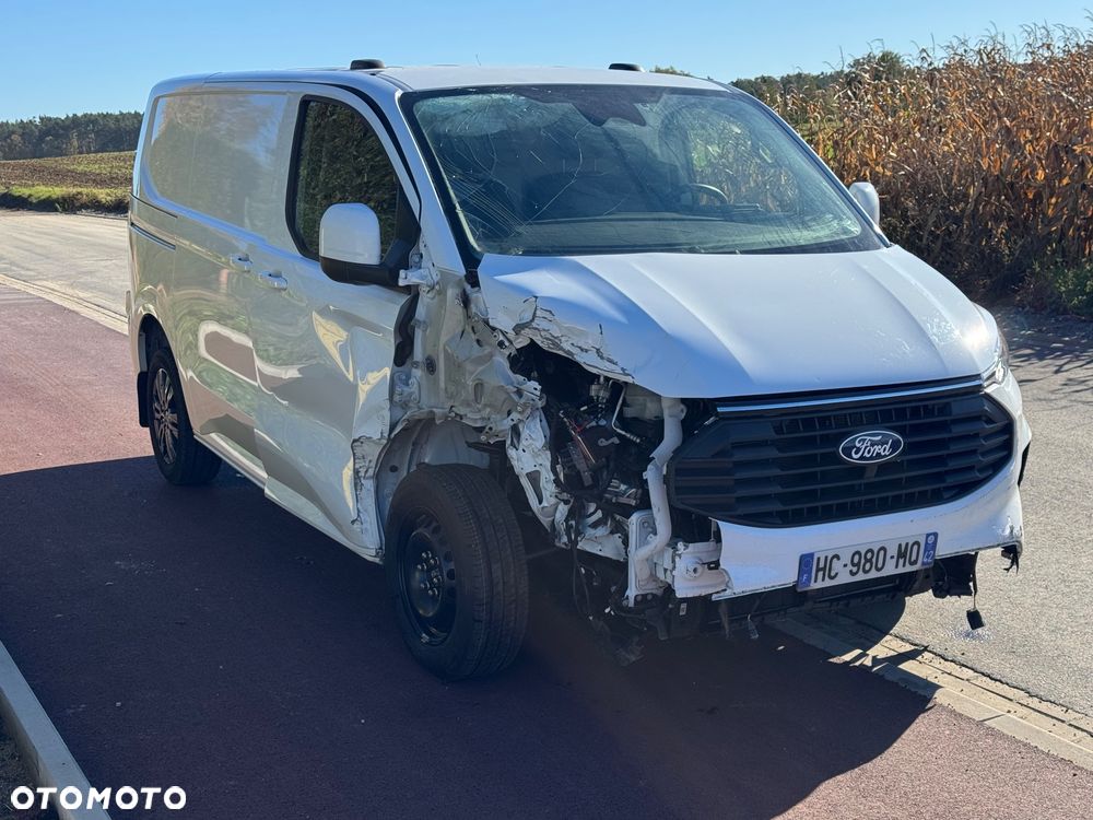 Ford Transit Custom 2025 photo 3