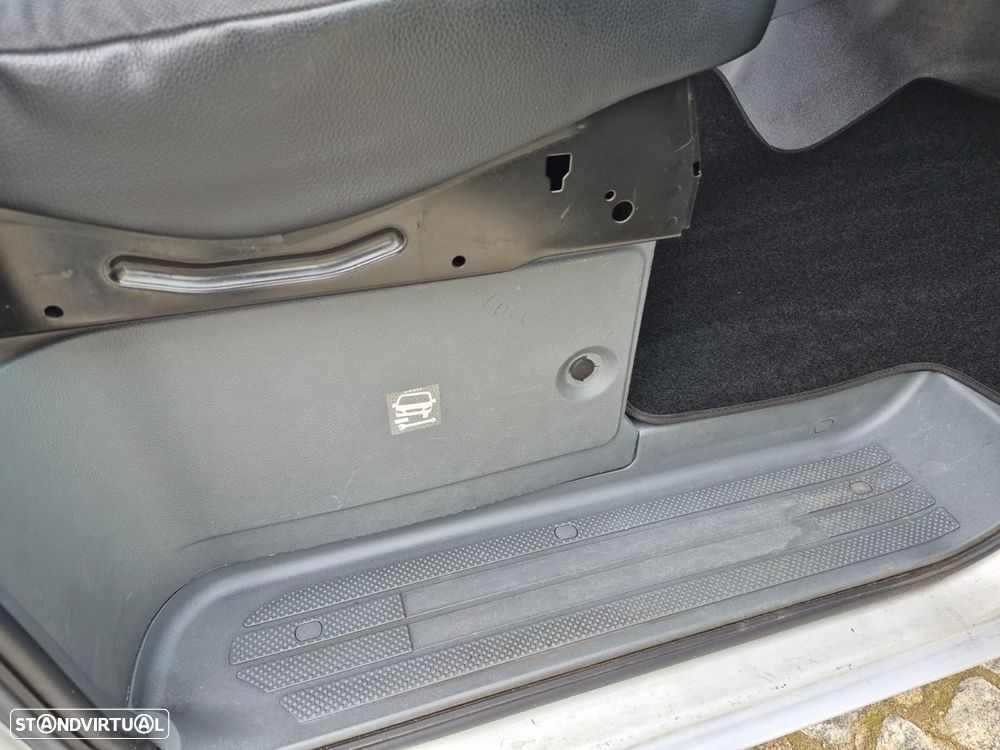 Mercedes-Benz Vito 111 CDi/32 - 15