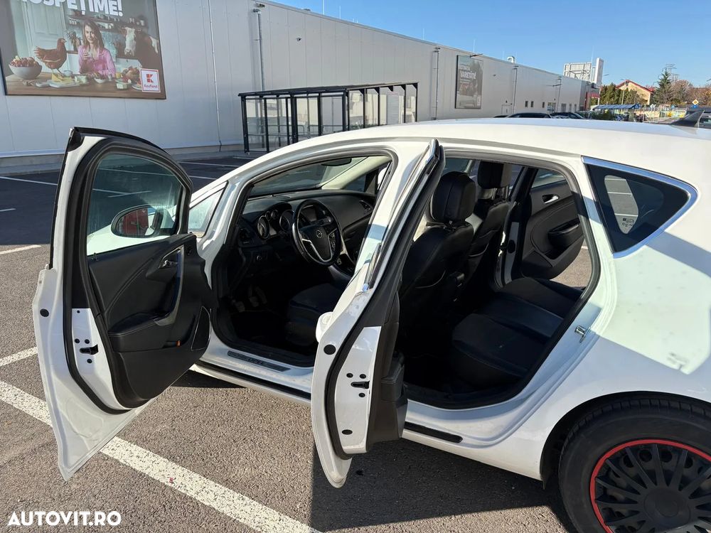 Opel Astra 1.7 CDTI DPF - 13