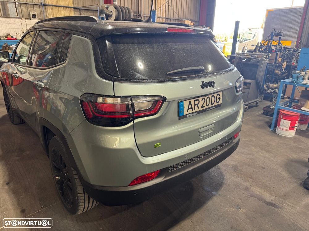 Jeep Compass - 1