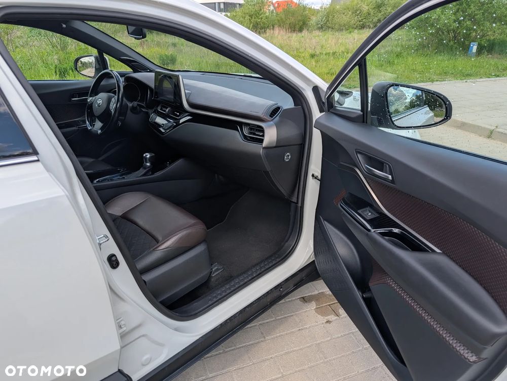 Toyota C-HR - 5