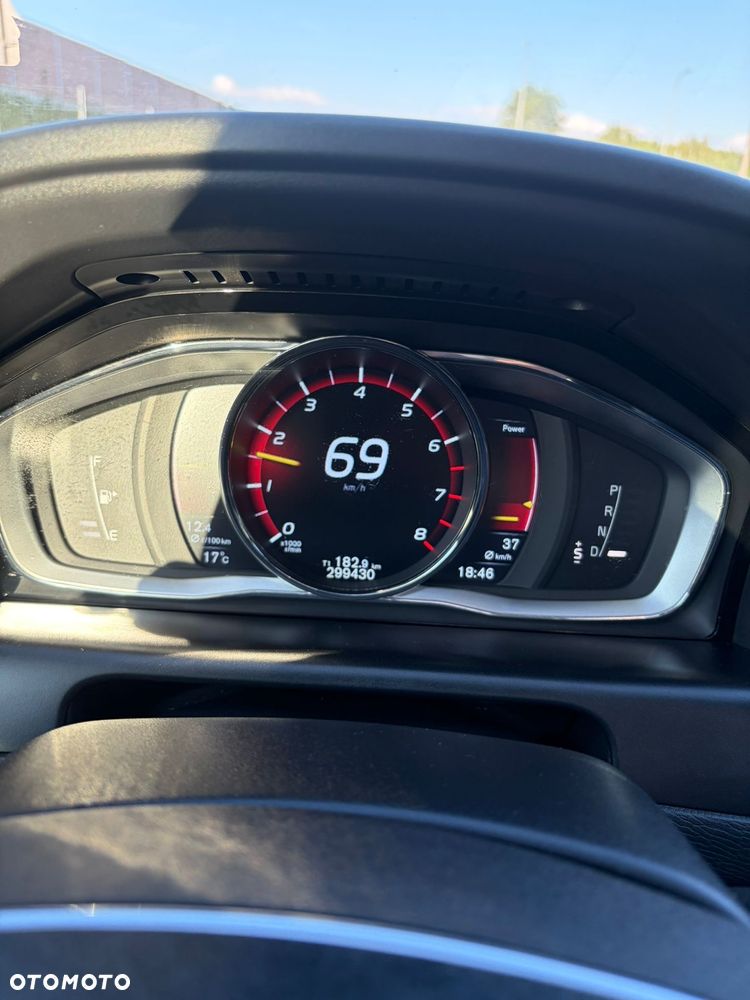 Volvo XC 60 - 27