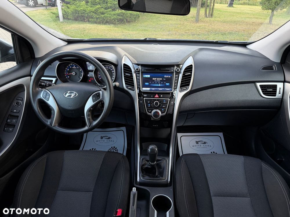 Hyundai i30 1.4 Fifa World Cup Edition - 30