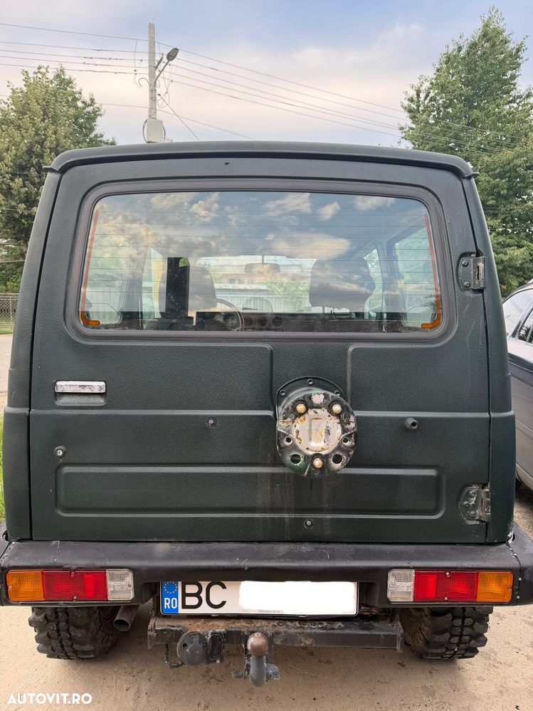 Suzuki Samurai - 2