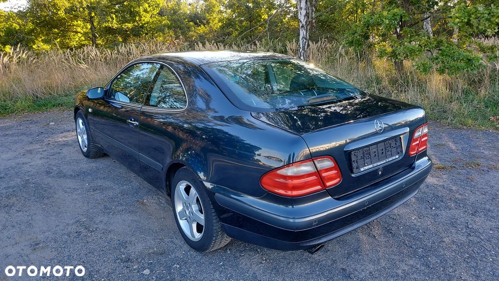 Mercedes-Benz CLK Coupe 320 Elegance - 8