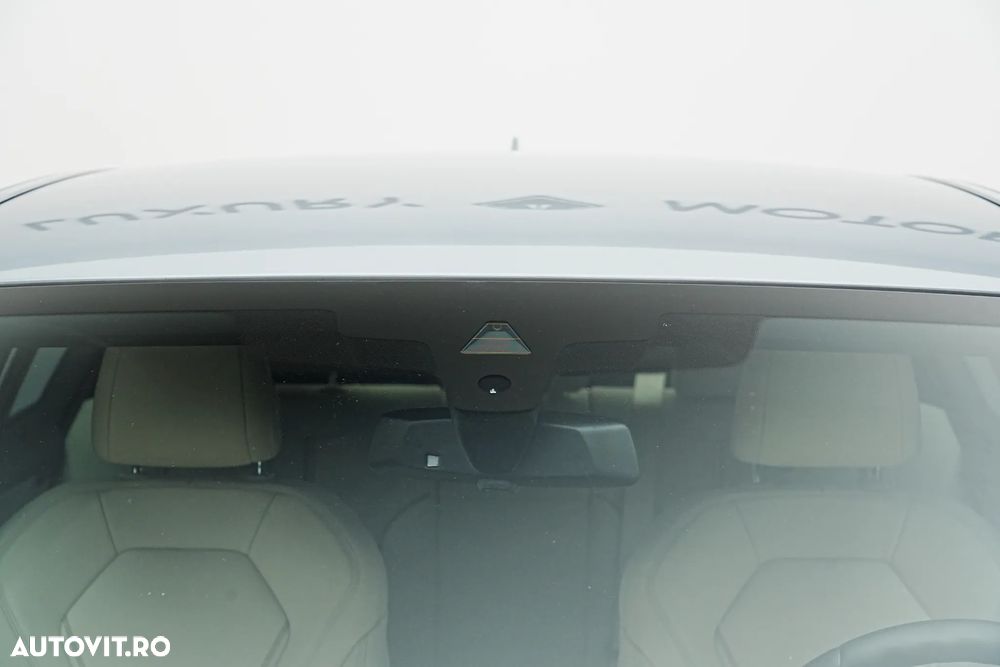 BMW Seria 5 518d AT MHEV - 33