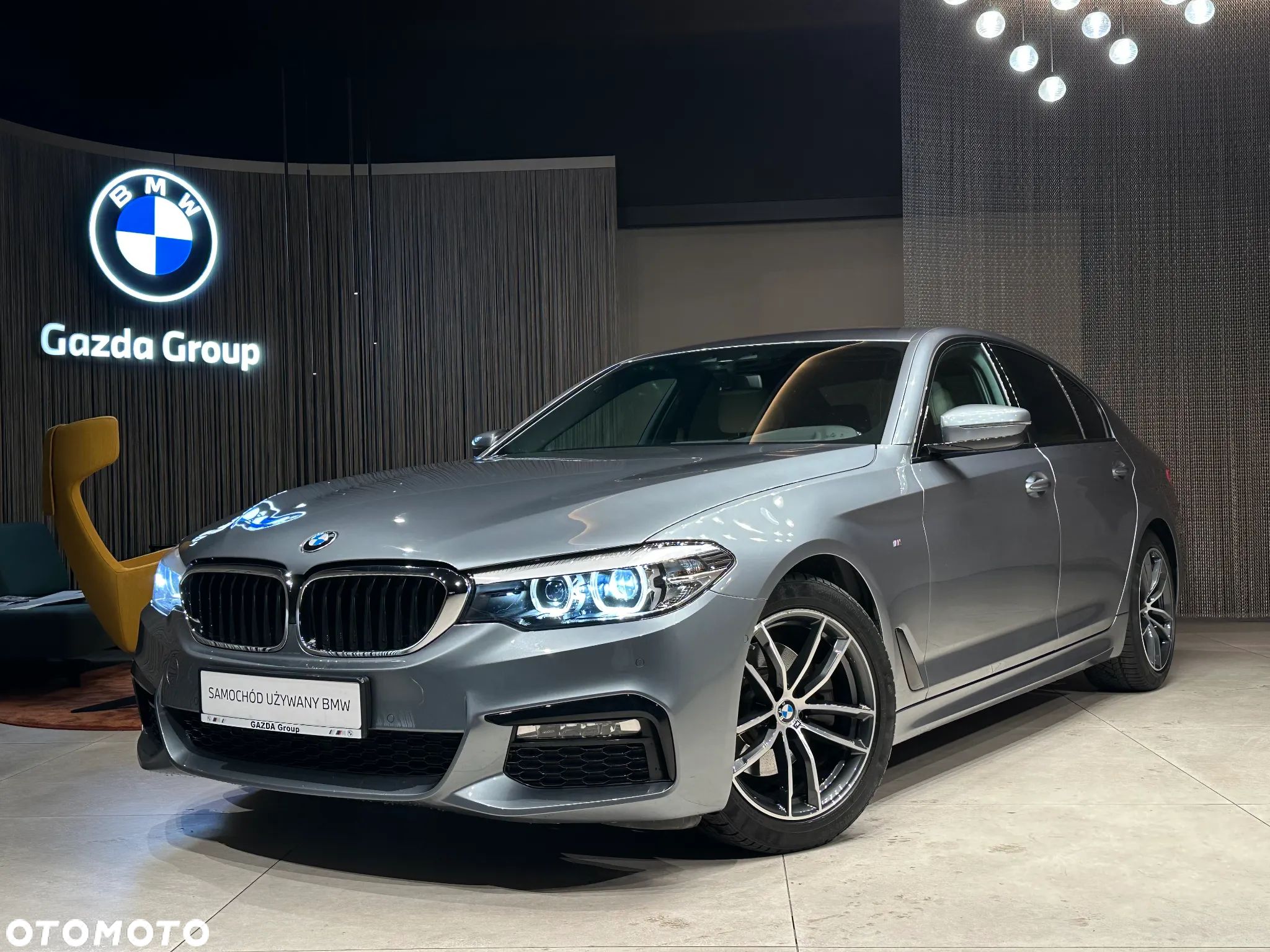 BMW Seria 5 520d M Sport - 1