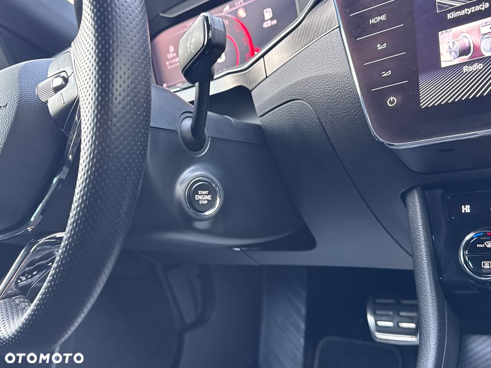 Skoda Superb 2.0 TDI SCR Sportline DSG - 38